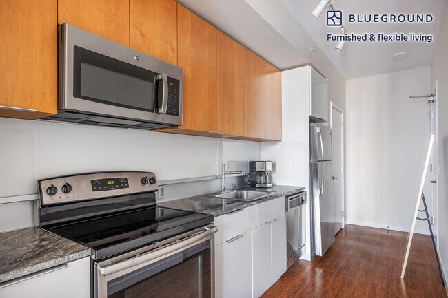 288 106th Ave NE Unit SI FL20-ID119