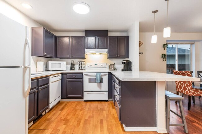 Photo - 2141 S Sheridan Ave Unit ID1045872P