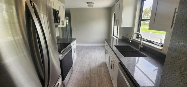 Photo - 541 E Virginia Ave