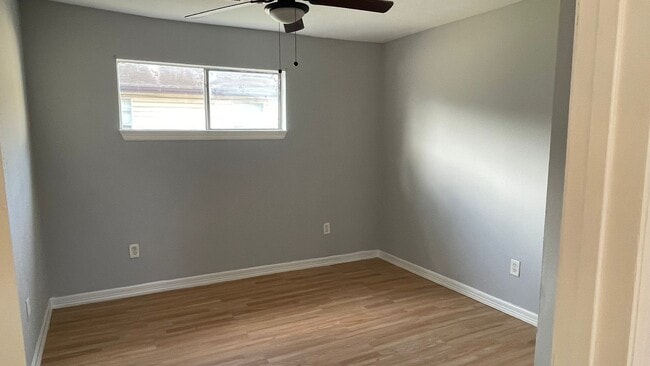 Photo - 6321 Ezzard Charles Ln