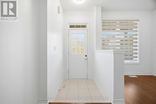 Photo - 26 Hines St