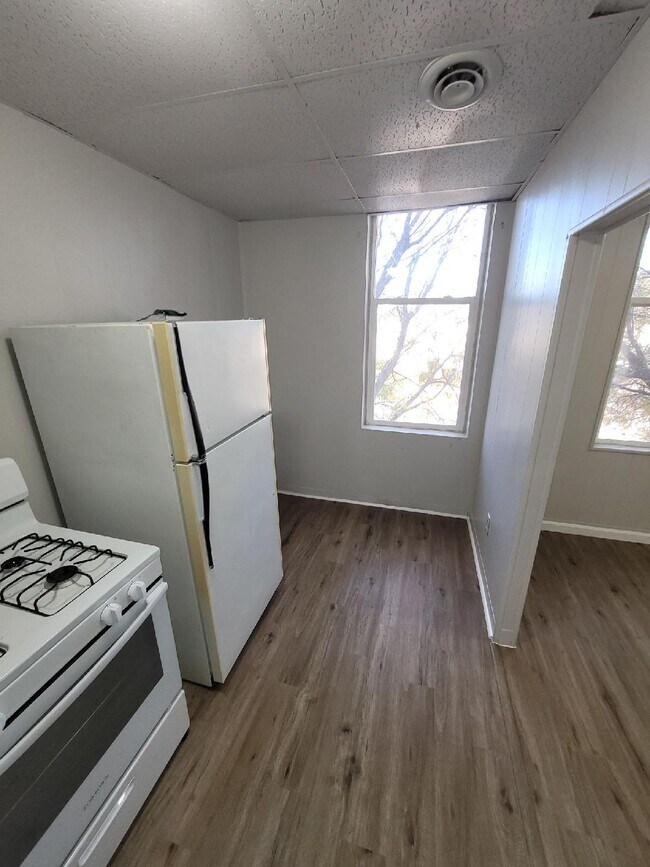 Photo - 403 14th St Unit 3