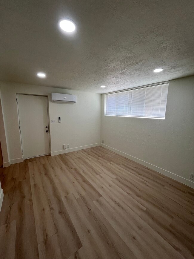 Photo - 727 E 600 S Unit 727e 600s