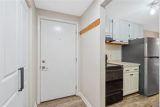 Photo - 327 Village Blvd N