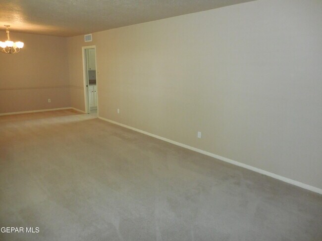 6308 Los Altos Dr