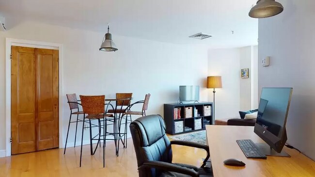 Photo - 131 Main St Unit 308