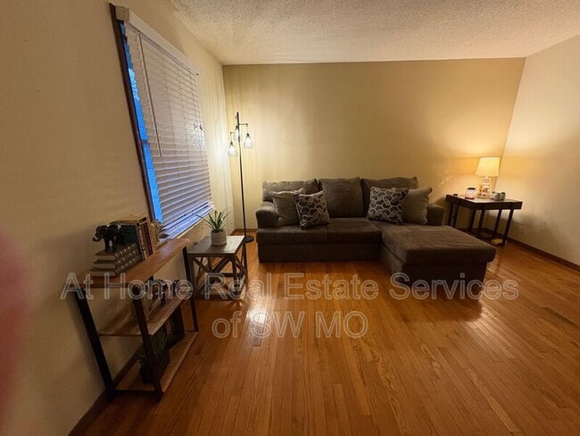 Building Photo - 3161 S Kimbrough Rental