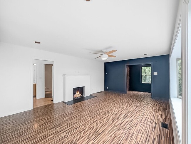 Photo - 4400 SW Othello St