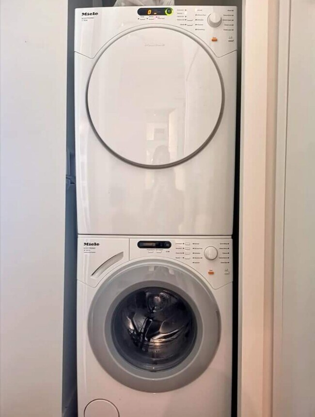 Photo - 6588 Nelson Av Unit 1005