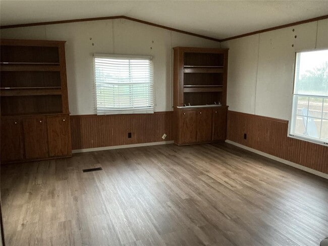 Photo - 10830 N 2248 Rd