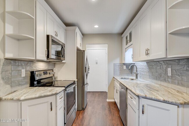 Photo - 97 Arrowood Rd