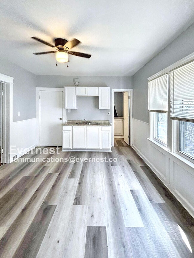 Photo - 2781 E 118th St