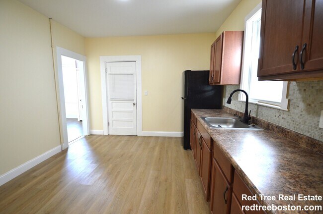 Photo - 24 Weld Hill St Unit 1