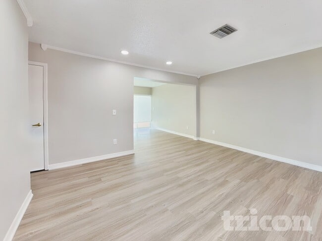 6387 Otis Rd