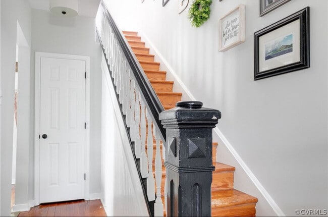 Photo - 1536 Williamsburg Rd