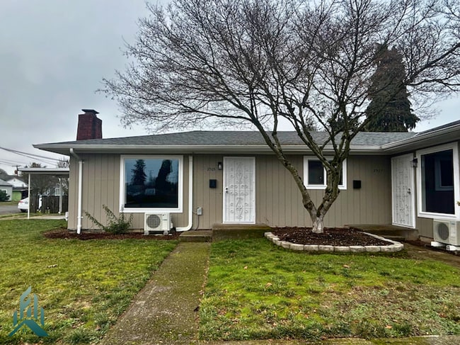 Building Photo - 2503 8th Ave SE Unit 2503