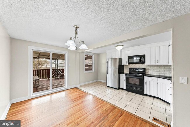 Photo - 129 Alverstone Rd