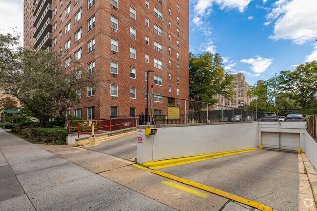 Photo - Jamaica Towers Owners Inc