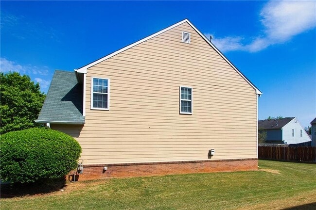 Photo - 3292 Shady Valley Ct SW