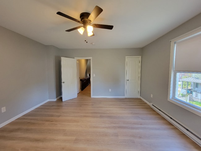 Photo - 30 Beacon Ave