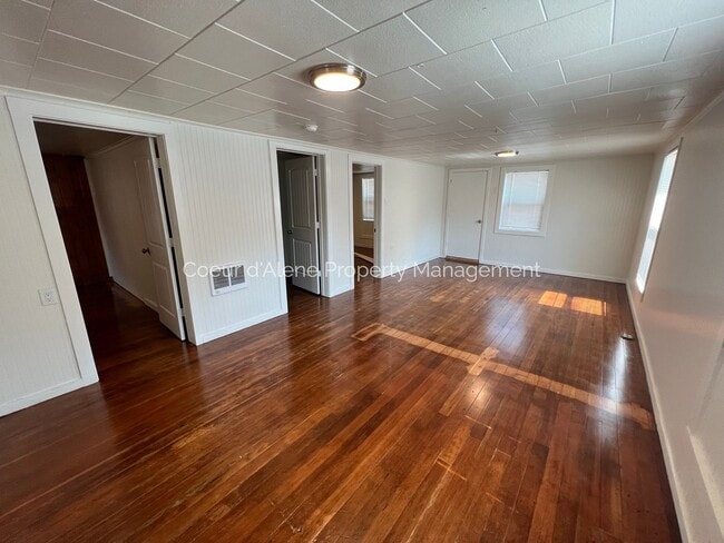 Photo - 2 bed, 1 bath in great Mid Town location!