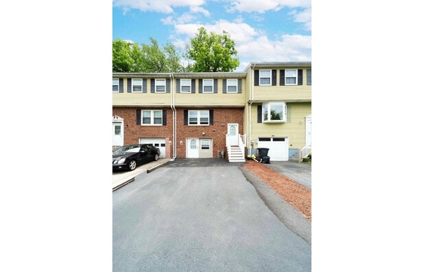 Building Photo - Shallow Creek Rd 8394 A Rental