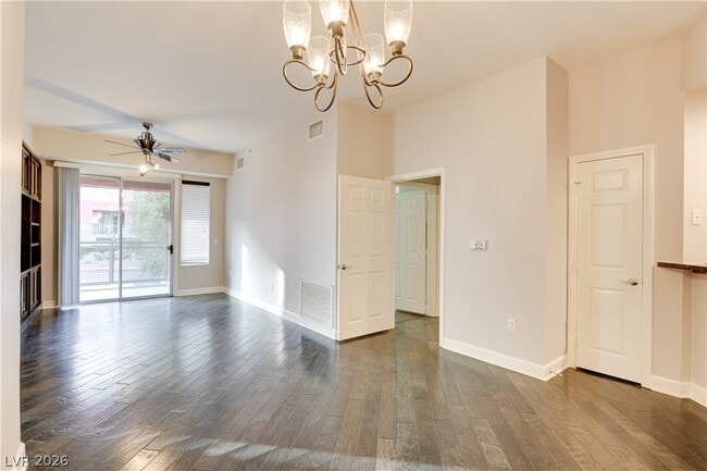 Photo - 91 E Agate Ave Unit 207