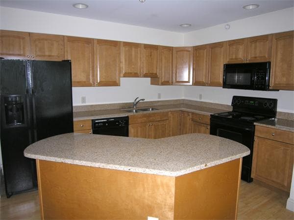 Photo - 3 Abbott Ln Unit 6