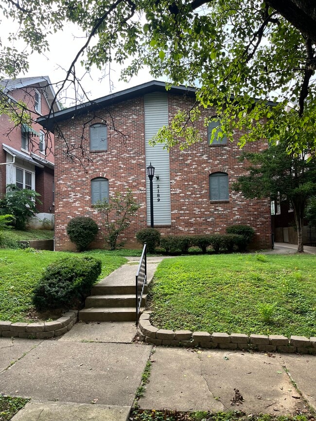 Building Photo - 2189 Baringer Ave Rental