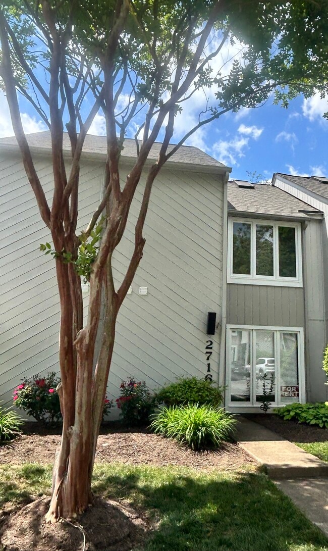 Photo - 2716 Schooner Ct