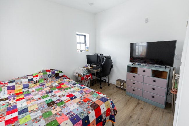 Photo - 3945 Lancaster Ave Unit 3B