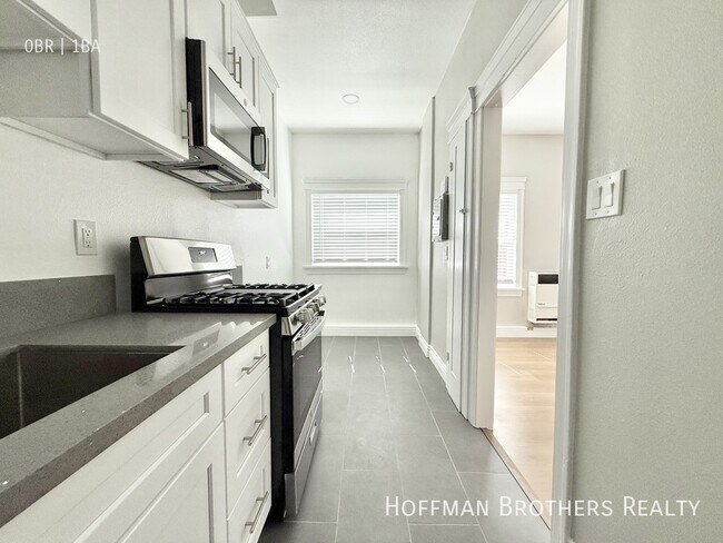 Photo - 1611 Schrader Blvd Unit 308