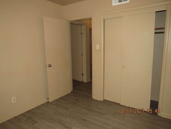 Photo - 3802 NW Dearborn Ave