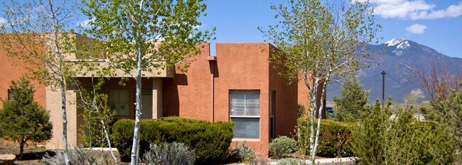 Photo - Tierra Montosa