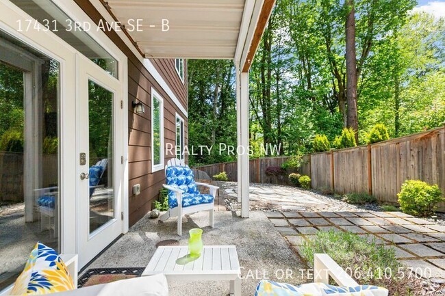 Photo - 17431 3rd Ave SE
