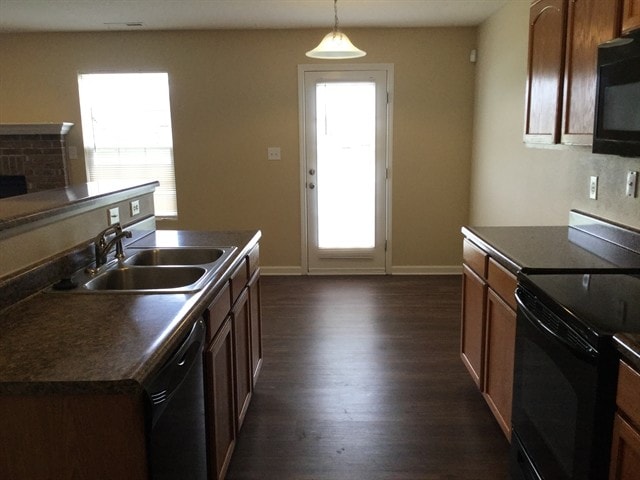 Photo - 4660 Amesbury Pl