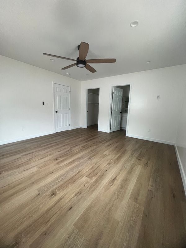 339 S Ave 56