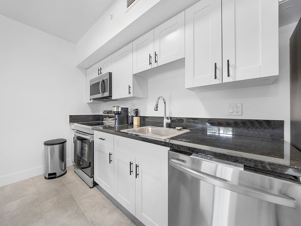 Photo - 147 NW 59th St