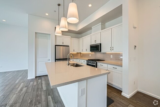 Building Photo - 11821 Stone Run Ave Rental