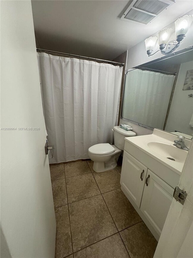 9819 NW 4th Terrace Unit 9819
