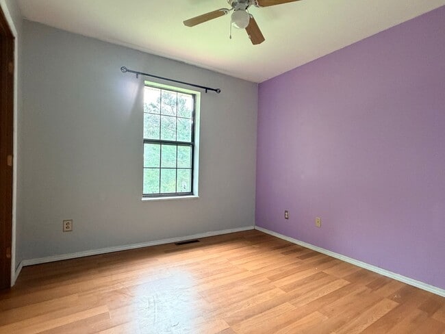 Photo - 2622 Camelot Ct