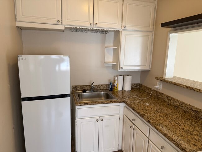 105 Avenida Aragon Unit UNIT B