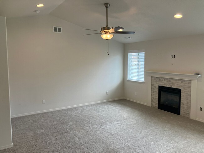 Photo - 2023 Three Bedroom Home in Dallas