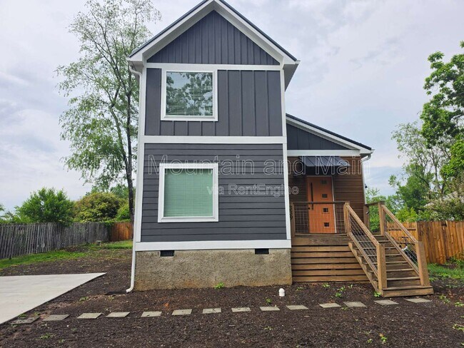 339 Hazel Mill Rd