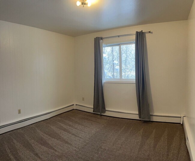 Photo - 537 E 24th Ave Unidad 3