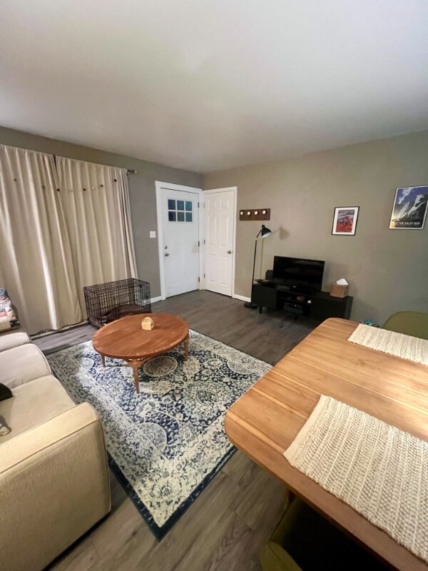 Photo - 4021 Goodell Ln Unidad 5