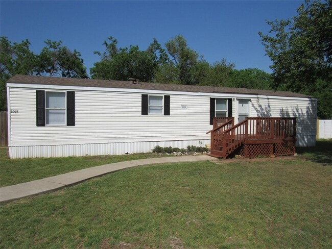 Photo - 2007 Sumac Ln