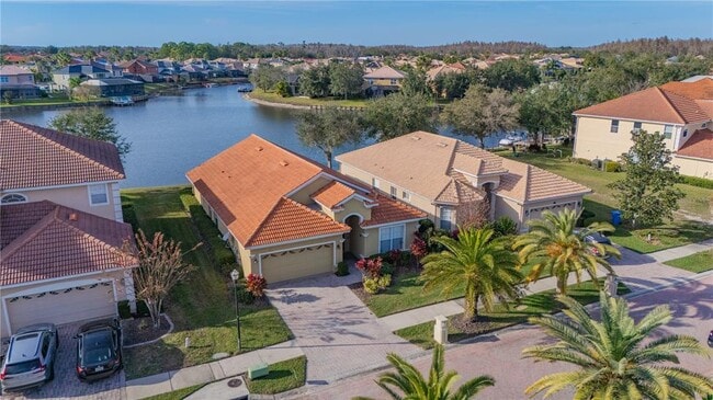 Photo - 18028 Java Isle Dr