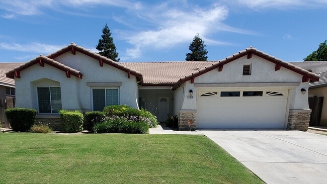 Photo - 11015 Claro De Luna Dr House