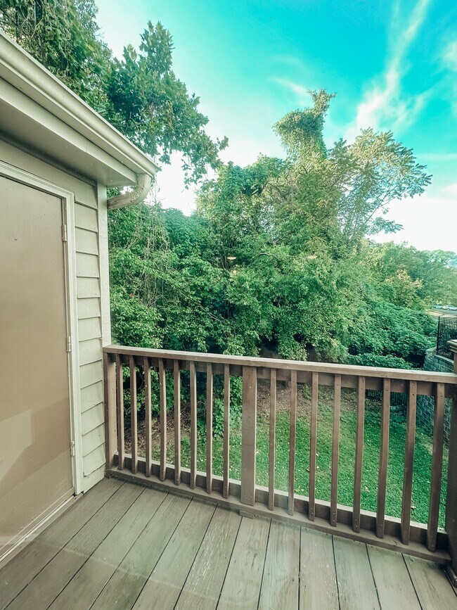 Photo - 221 N Cedar St Unidad B